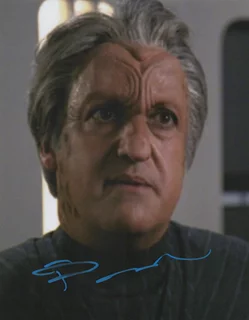 Brian George autograph