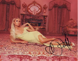 Paris Hilton autograph