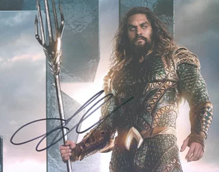 Jason Momoa autograph