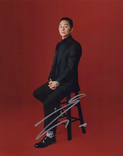 Justin Chon autograph