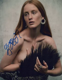 Bobbi Salvor Menuez autograph