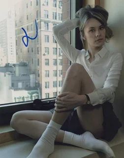 Dasha Nebrasova autograph