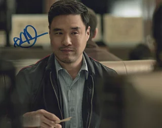 Randall Park autograph