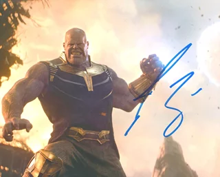 Josh Brolin autograph