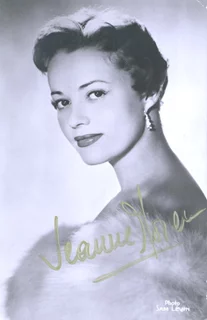 Jeanne Moreau autograph