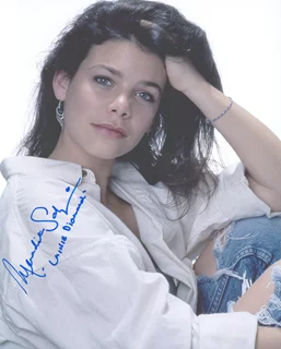 Meredith Salenger autograph