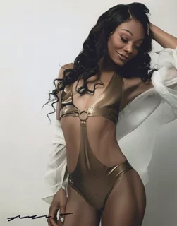 Jasmine Davis autograph