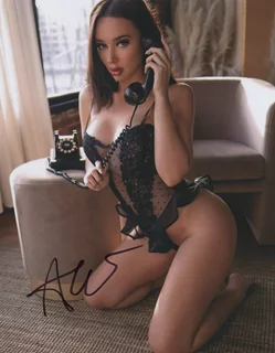 Stassi autograph