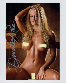 Divini Rae autograph