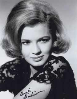 Angie Dickinson autograph