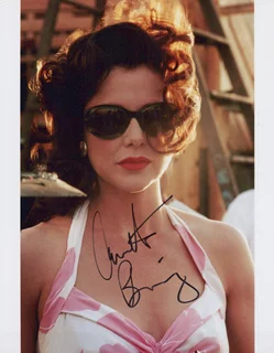 Annette Bening autograph
