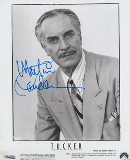Martin Landau autograph
