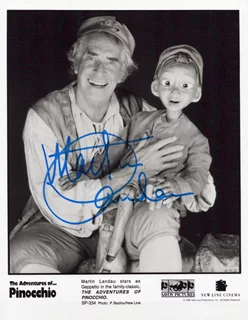 Martin Landau autograph