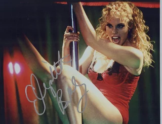 Elizabeth Berkley autograph