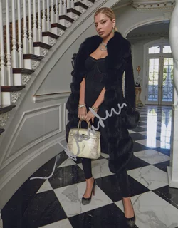 Mandana Bolourchi autograph