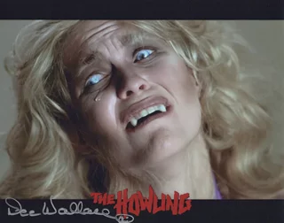 Dee Wallace autograph