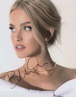 Blair Woods autograph
