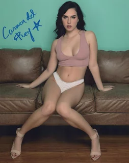 Carmen del Rey autograph