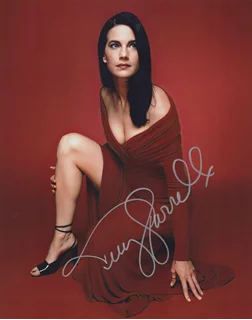 Terry Farrell autograph