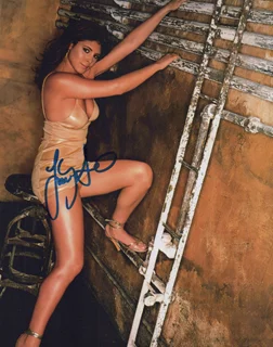 Jamie-Lynn Sigler autograph