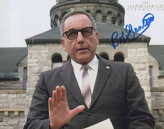 Bob Gunton autograph