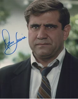 Dan Lauria autograph