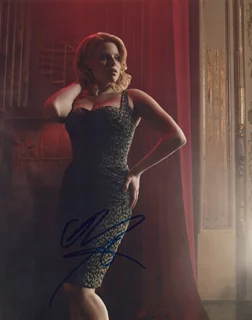 Megan Hilty autograph