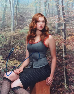 Laura Prepon autograph