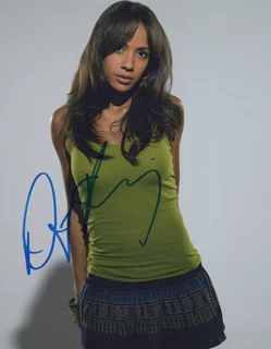 Dania Ramirez autograph