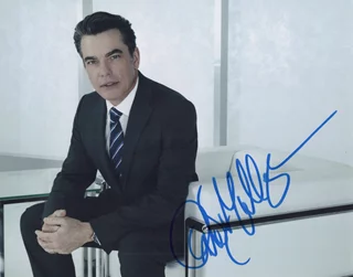 Peter Gallagher autograph