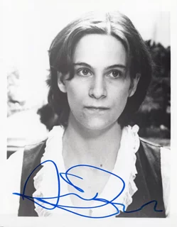 Amanda Plummer autograph