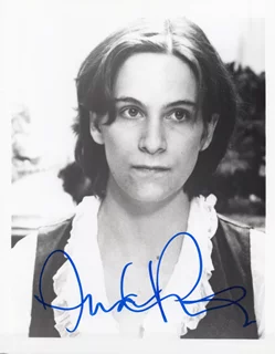 Amanda Plummer autograph