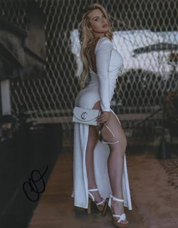 Athena Vas autograph