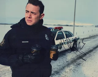 Colin Hanks autograph