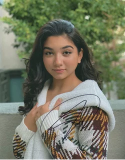 Julia Garcia autograph