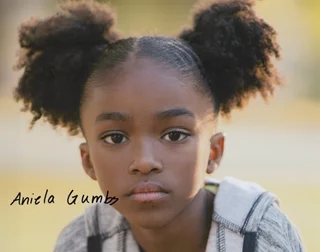 Aniela Gumbs autograph