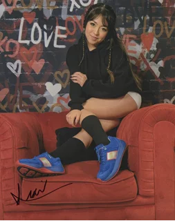 Lexi Soleil Hernandez autograph