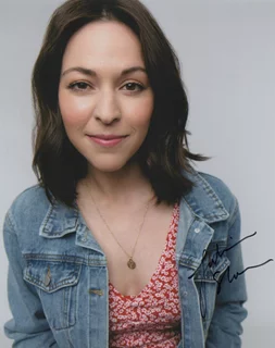 Juliana Sloan autograph