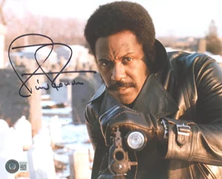 Richard Roundtree autograph