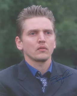 Barry Pepper autograph