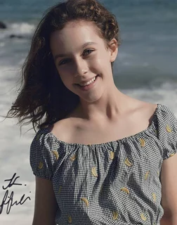 Kacey Fifield autograph