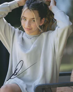 Sierrah Hudson autograph