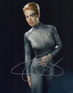 Jeri Ryan autograph