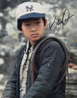 Ke Huy Quan autograph