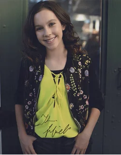 Kacey Fifield autograph