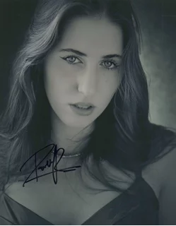 Paulina Rezende autograph
