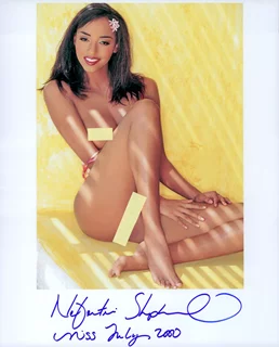 Neferteri Shepherd autograph