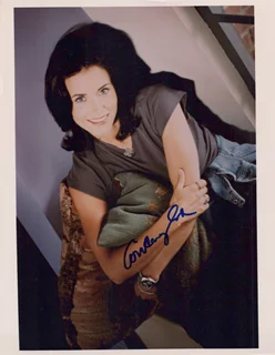 Courteney Cox autograph