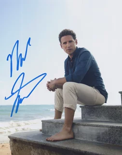 Mark Feuerstein autograph
