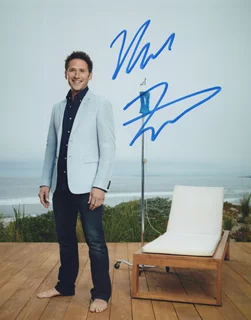 Mark Feuerstein autograph